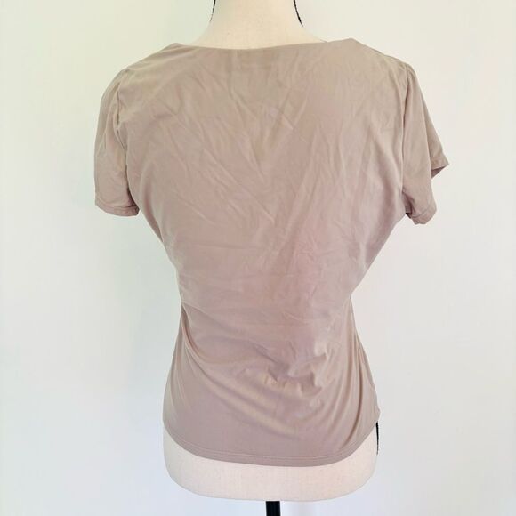 QINSEN Square Neck Tee – Fitted Short Sleeve Double-Lined Top Size XL - Picture 5 of 7